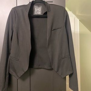 Nollie Women’s Black Blazer